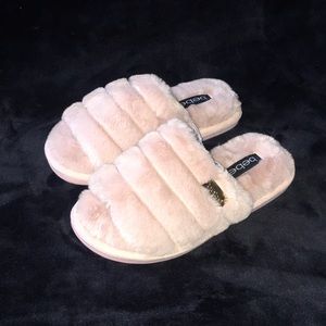 bebe slippers price